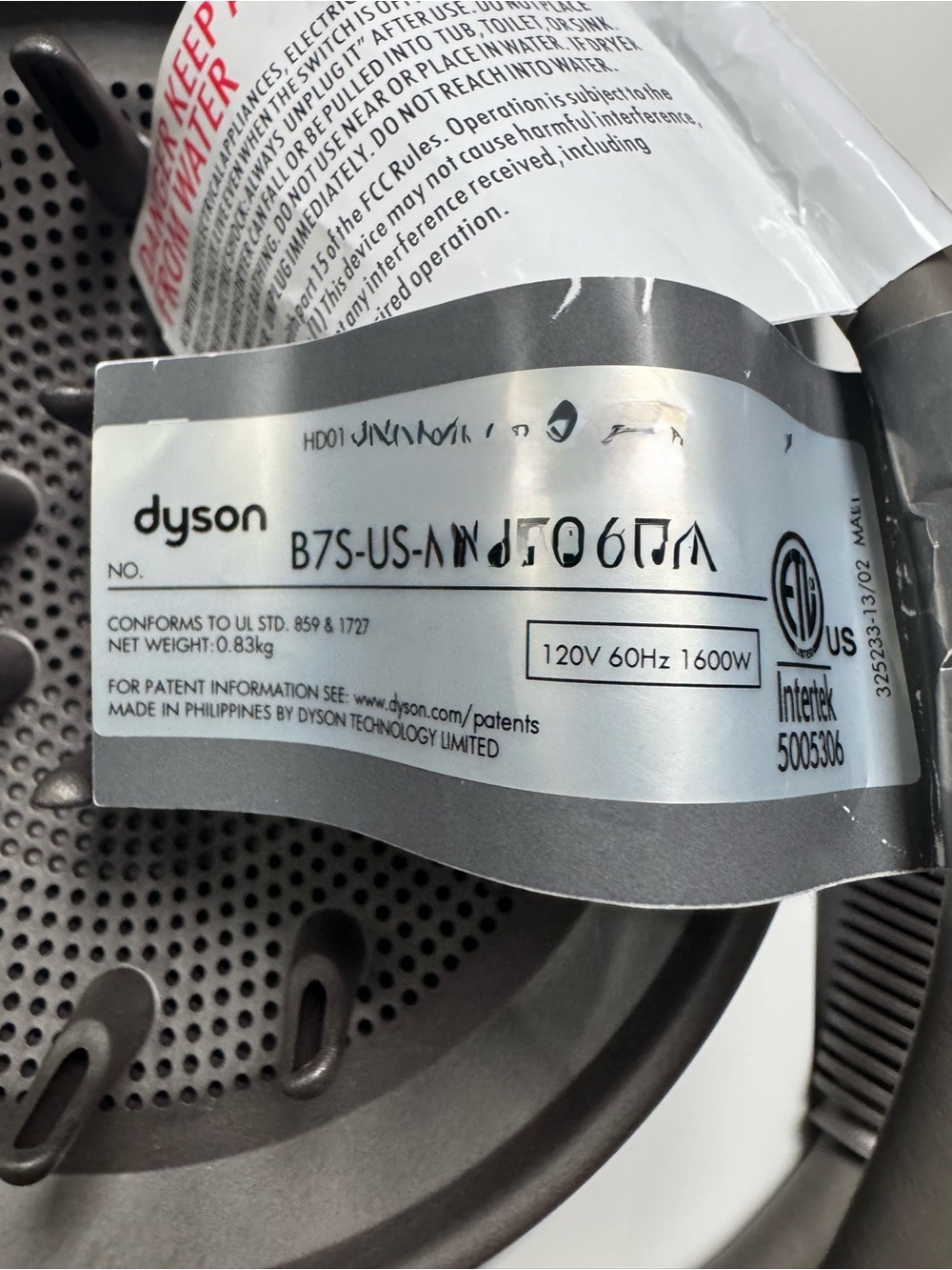 Dyson Supersonic HD01 Iron/Fuchsia with Box & 3 Attachments - Picture 5 of 12